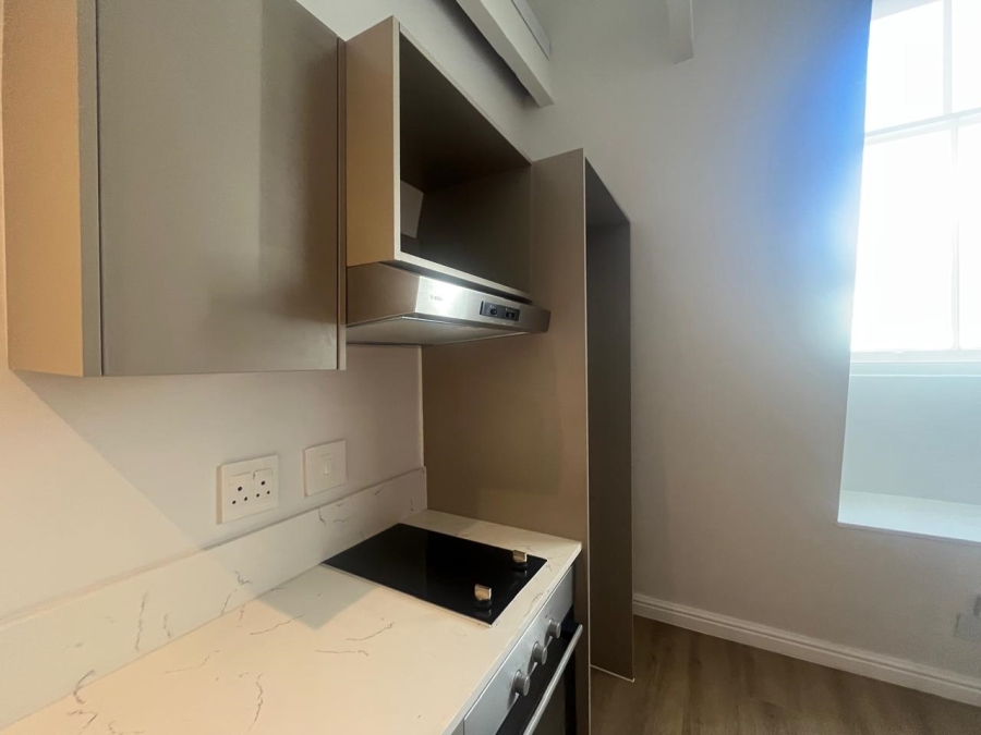 1 Bedroom Property for Sale in Cape Town City Centre Western Cape